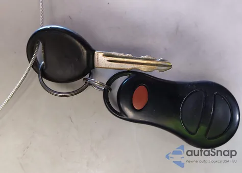 2004 Dodge Ram 1500 Slt/Laramie z USA, uszkodzony, nr VIN 1D7HA18N64S568937